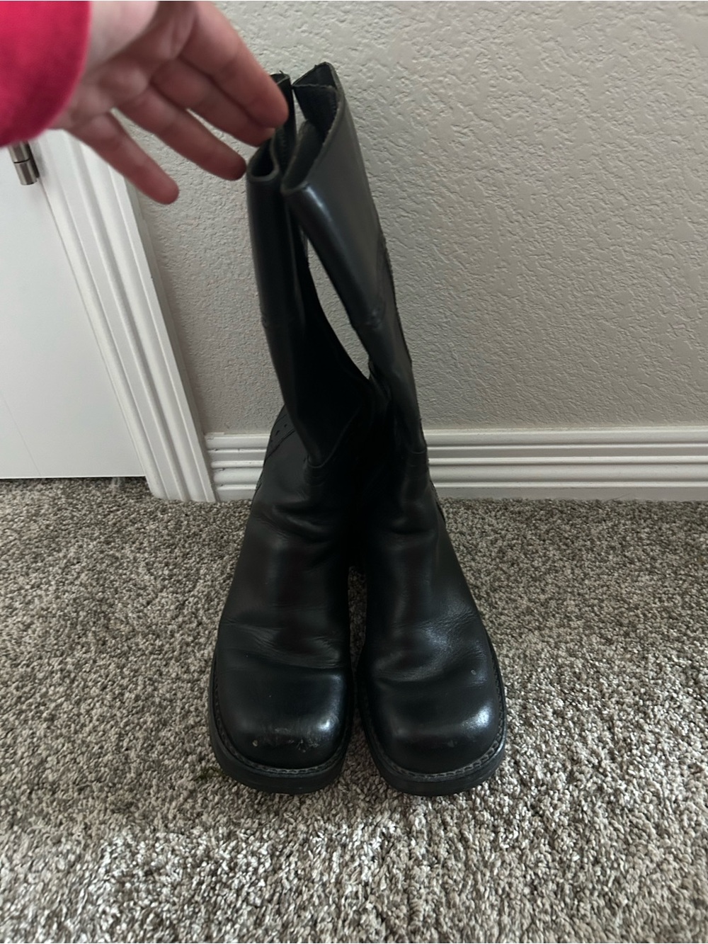 Classic Black Leather Mid-Calf Heel Boots - Picture 2 of 7